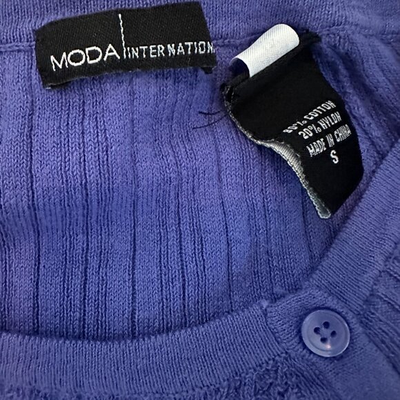 Moda International Purple Sweater - Size Small - Picture 6 of 7